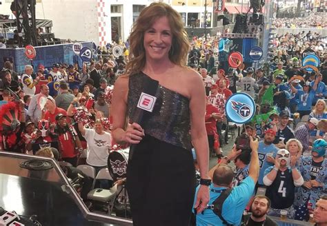 Suzy Kolber Age, Husband Eric Brady, Divorced, Net。